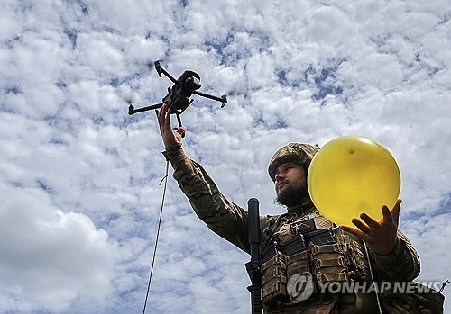 풍선의 재발견…우크라전 계기로 현대병기로 급부상