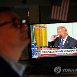 급락출발 뉴욕증시, 트럼프 '유조선 호위' 발언에 낙폭축소 마감