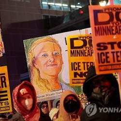 "ICE 자국민 사살 수사하려던 FBI 요원, 상부 압박에 사임"