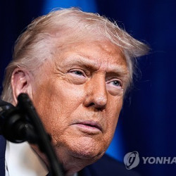 트럼프, 천정부지 美 집값에 "기관투자자 단독주택 매입 금지"