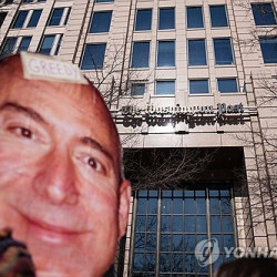 '기자 300명 해고' WP 발행인 "땡큐 베이조스" 남기고 퇴사