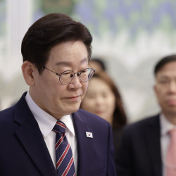 李대통령 "집 팔라고 강요 안 해…투기 부당특혜 회수하려는 것"