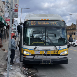 MBTA 버스, 전용차로 막으면 10월 1일부터 카메라로 단속
