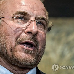 이란 의회 의장, 트럼프 압박에 "모든 준비 완료…깜짝 놀랄것"