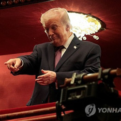 트럼프, 이란 관련 대국민 연설 예고…한국시간 2일 오전 10시