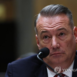 ICE 국장 대행 토드 라이언스 사직…5월 말 퇴임