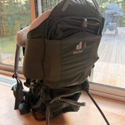 Deuter Kid comfort 배낭